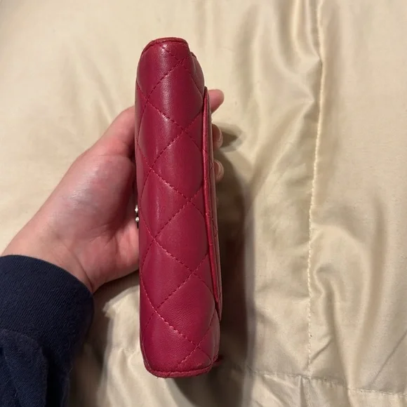 CHANEL • CC French Lambskin Wallet (RARE COLOR) - Picture 8 of 12